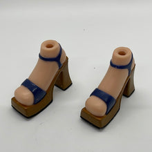 Load image into Gallery viewer, MGA Bratz Meygan Campfire First Edition Navy Blue Platform Sandals (Pre-owned)