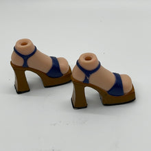 Load image into Gallery viewer, MGA Bratz Meygan Campfire First Edition Navy Blue Platform Sandals (Pre-owned)
