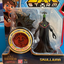 Load image into Gallery viewer, Netflix Zak Storm Skullivar Bandai 3" Action Figure
