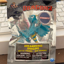 Load image into Gallery viewer, Spin Master 2014 Dreamworks How to Train Your Dragon 2 Mini Stormfly Battle Figure