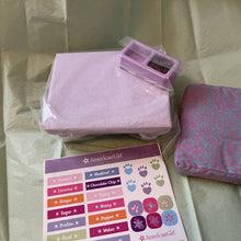 Load image into Gallery viewer, My American Girl Pets Sleep And Snack Bed Play Set