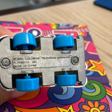 Load image into Gallery viewer, Playskool 1983 Sesame Street Big Bird Popcorn Truck (Pre-owned)