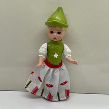 Load image into Gallery viewer, McDonald's 2010 Madame Alexander Gretel Toy #5 (Pre-owned)