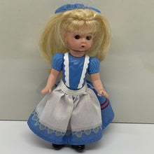 Load image into Gallery viewer, McDonald's 2010 Madame Alexander Alice in Wonderland Toy #1 (Pre-owned)