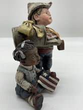 Load image into Gallery viewer, Sarah's Attic 1990 Forever in Our Hearts Figurine Limited Edition #3462/10000 (Pre-owned)