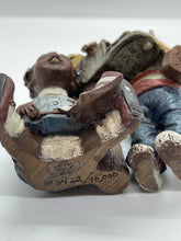 Load image into Gallery viewer, Sarah's Attic 1990 Forever in Our Hearts Figurine Limited Edition #3462/10000 (Pre-owned)