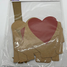 Load image into Gallery viewer, Wilton Heart Shaped Handle Treat Boxes Kraft & Red 4-Boxes