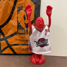 Load image into Gallery viewer, McDonald's 2005 NBA Lay-up Luke Toy #1 Cleveland Cavaliers #23 James