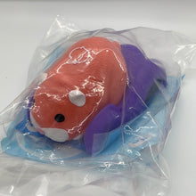 Load image into Gallery viewer, Burger King 2010 Pets On-The-Move Zhu Zhu Pets Peachy Hamster
