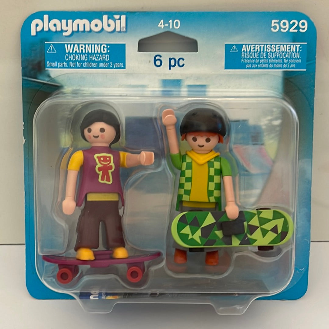 Playmobil 2010 Skateboarders Set #5929 Girl & Boy with Skateboards –