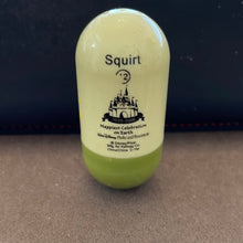 Load image into Gallery viewer, Kellogg's 2005-2006 Finding Nemo Squirt #12 Disney 3" Weeble Wobble Bean (Pre-owned)