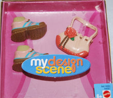 Load image into Gallery viewer, Mattel 2004 My Design Scene Boots & Purse Accessory Pack H4067