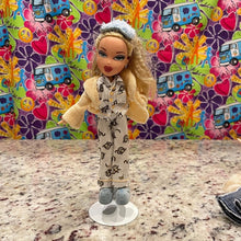 Load image into Gallery viewer, Bratz Slumber Party Cloe Doll in Meygan PJ&#39;s  Lot 15 #104 AS Shown
