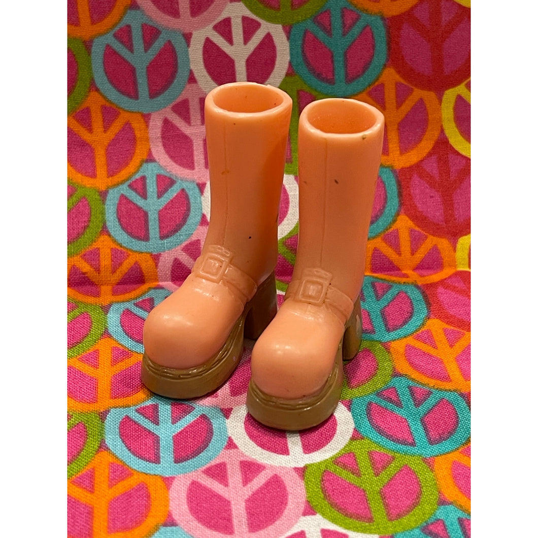 Bratz Footwear Yasmin Wintertime Wonderland Orange Boots