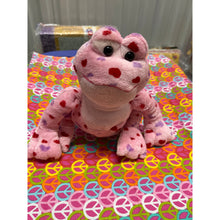 Load image into Gallery viewer, Ganz Webkinz Love Frog HM144 Limited Edition Release
