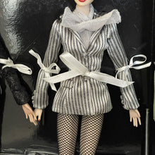Load image into Gallery viewer, Fashion Royalty 2010 APHRODISIAC &amp; ANDROGYNY Avantguards Mini Clones Giftset #84001
