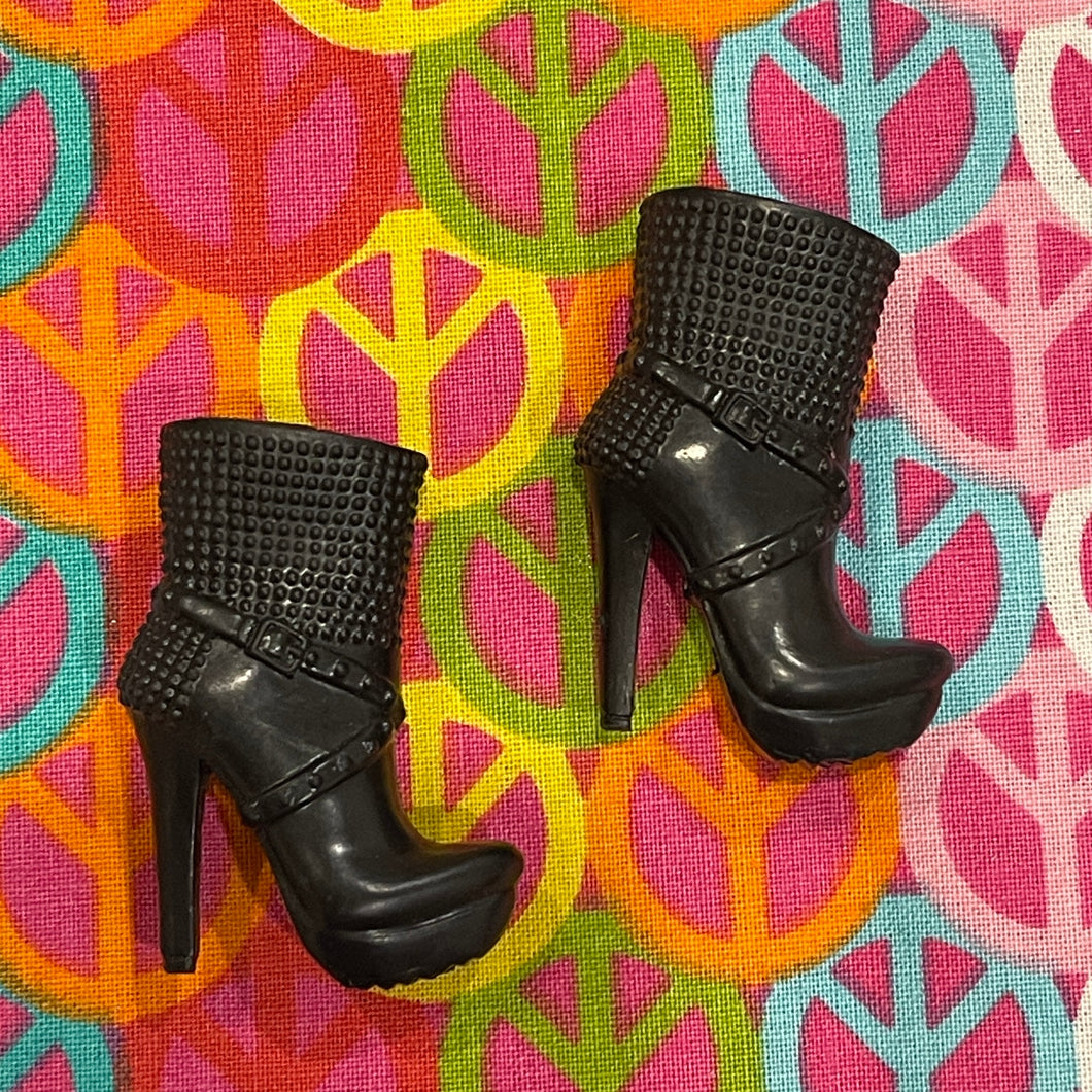Bratz Footwear Black Ankle High Heels Boots