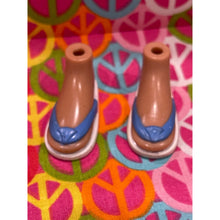 Load image into Gallery viewer, Bratz Footwear Dana Blue Flip-Flop Sandal
