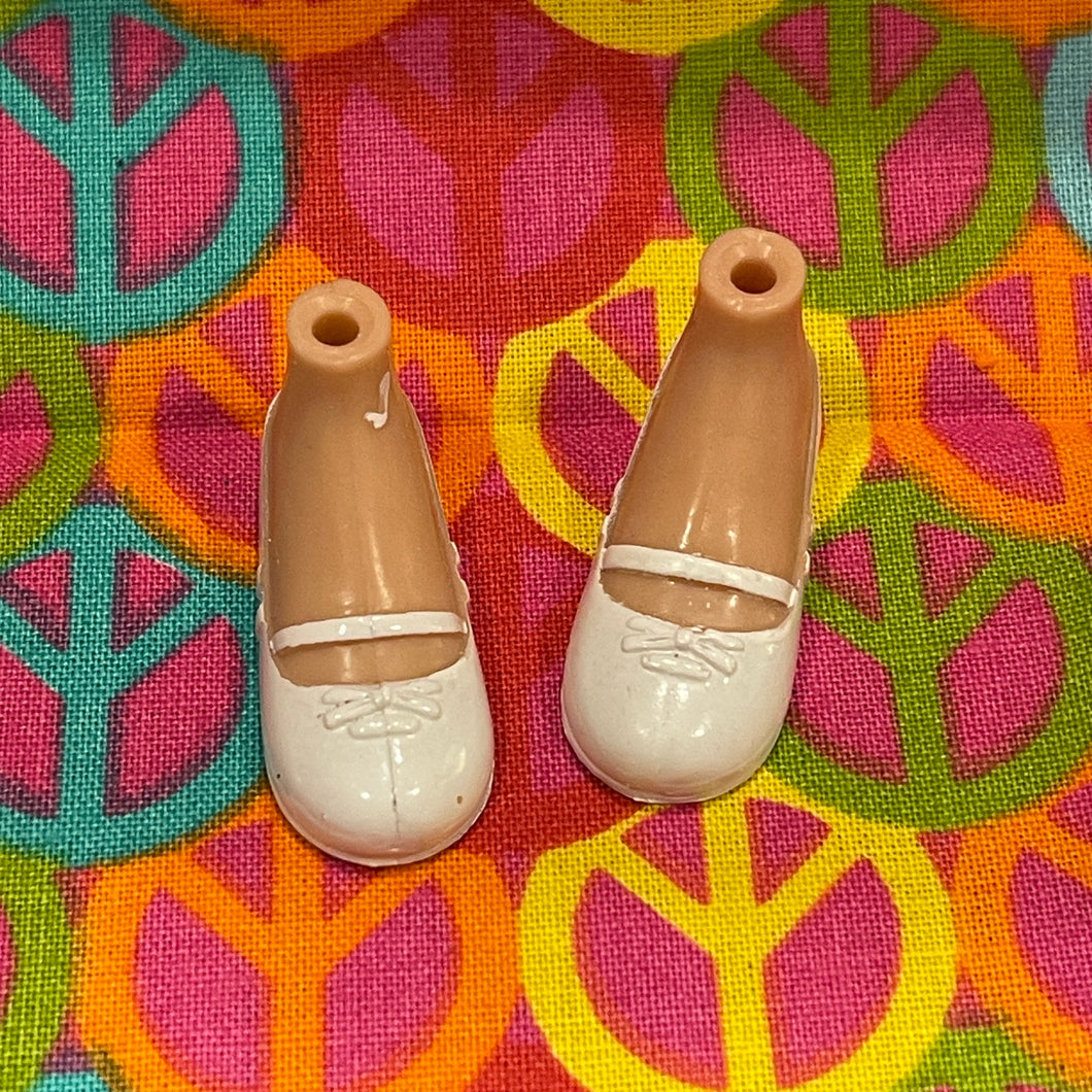Bratz Footwear Girlz Kids White Dress Shoes