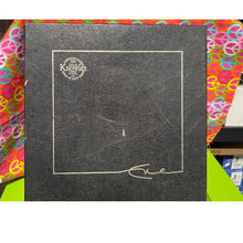 Load image into Gallery viewer, 1983 Knowles Bathsheba and Solomon Plate Biblical Mother Series
