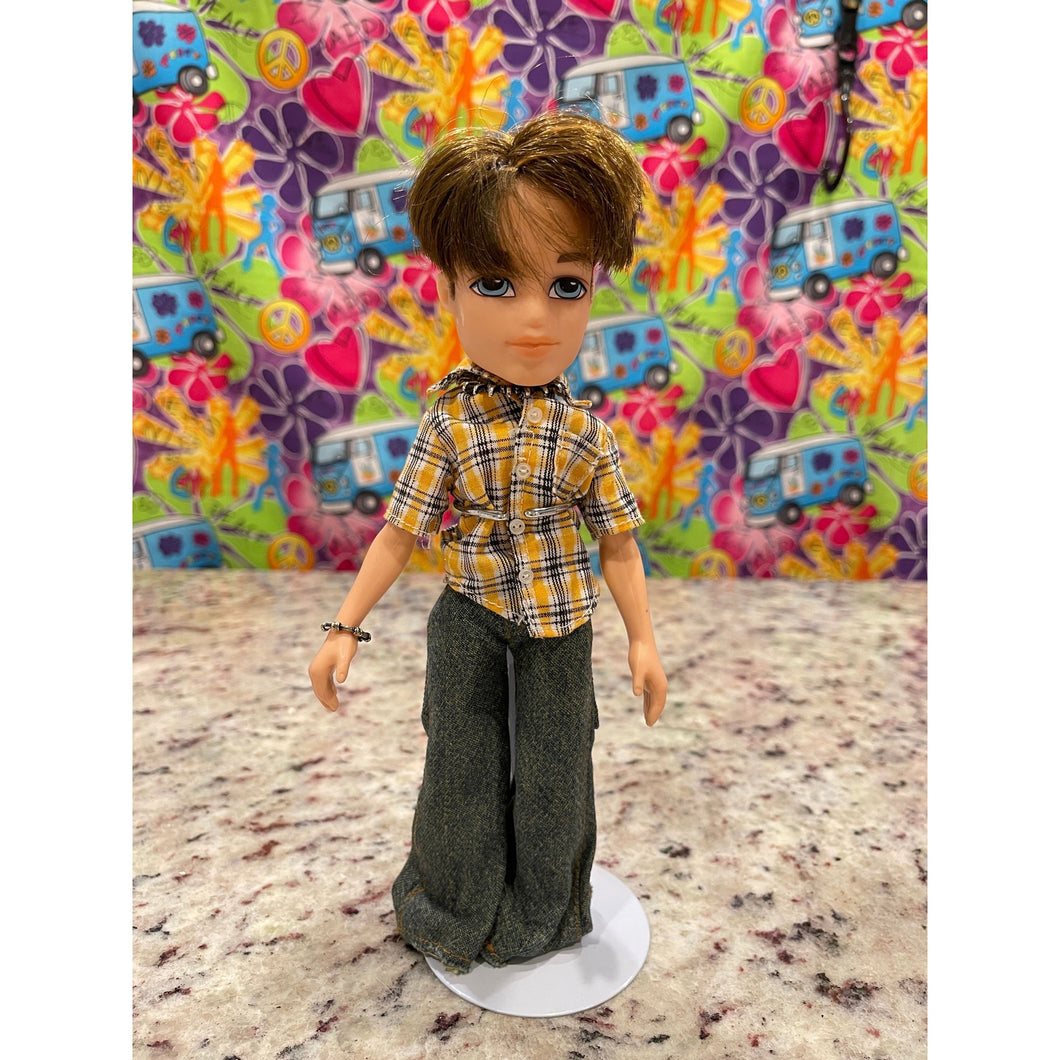 Bratz Boyz Koby Doll Yellow Shirt, Jeans Jewelry Lot 15 #121 AS Shown