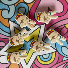 Load image into Gallery viewer, Hippies peace Hand - Retro 70s Boho Wish for Peace Groovy Hippie Shoe Charm
