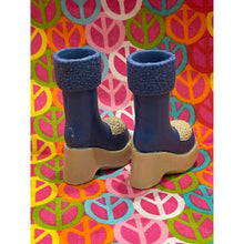 Load image into Gallery viewer, Bratz Footwear Dana Blue Wintertime Wonderland Boots
