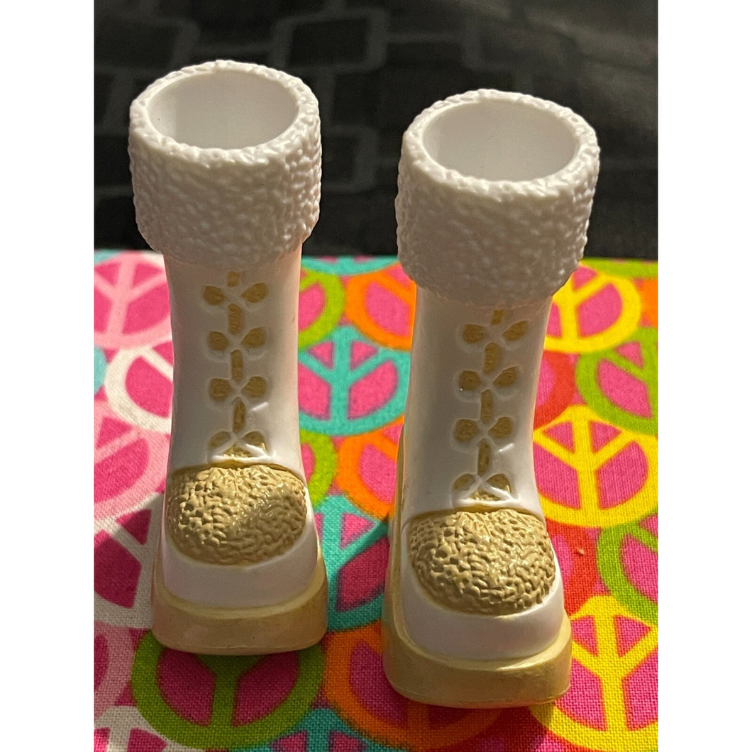 Bratz Footwear Jade Wintertime Wonderland White Boots