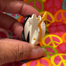 Load image into Gallery viewer, L.O.L. Surprise! O.M.G. Uptown Girl Fashion Doll
