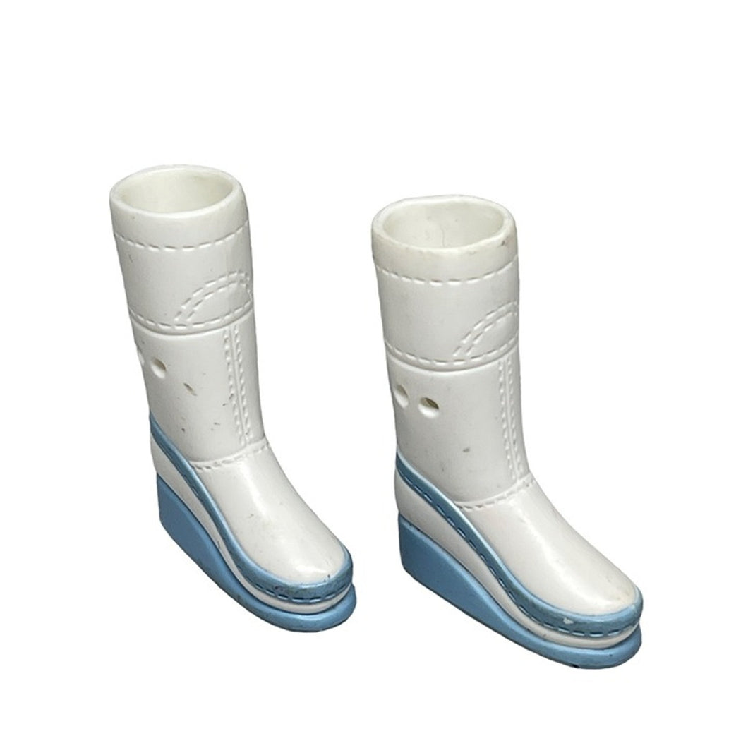 Bratz Footwear Pair Feet Shoes White & Light Blue Snow Boots