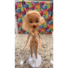 Load image into Gallery viewer, Bratz Cloe Doll Lot #20A Doll A- #10 Nude Fashion Doll Only
