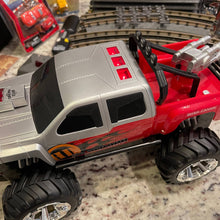Load image into Gallery viewer, Jada 2010 Silverado Quad-Canon Monster Truck (Pre-owned)
