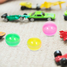 Load image into Gallery viewer, 100Pcs Gumball Vending Machine Capsules 1.5 inch Empty Round Capsules Plastic Small Balls Prizes Containers for Prizes Party Favors, Vending Machines
