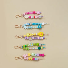 Load image into Gallery viewer, Xylise Beaded Keychain Making kit 277pcs Acrylic Heart Star Flower Letter Alphabet Bag Charms Beads DIY Key Chain Charm Supplies Crafts Accessoriess Jewerly Making Kit for Women (277)
