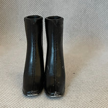 Load image into Gallery viewer, Bratz Footwear Black Boots Silver Bottom
