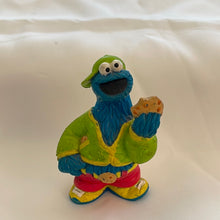 Load image into Gallery viewer, J. Henson Muppets Sesame Street Cookie Monster Casual Figure (Pre-owned)
