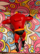 Load image into Gallery viewer, McDonald&#39;s Happy Meal Disney The Incredibles Mr. Incredible 5&quot; Action Figure (Pre-Owned)
