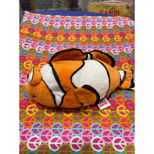 Load image into Gallery viewer, Webkinz Clown Fish HM219 No Code Stuffed Plush Animal Pet
