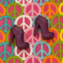 Load image into Gallery viewer, Bratz Footwear All Glammed Up Purple Low Top Boots
