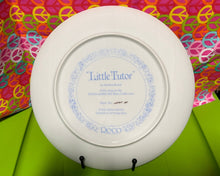 Load image into Gallery viewer, Sandra Kuck Little Tutor Collector 9.25" Plate #2897AR (Pre-owned)
