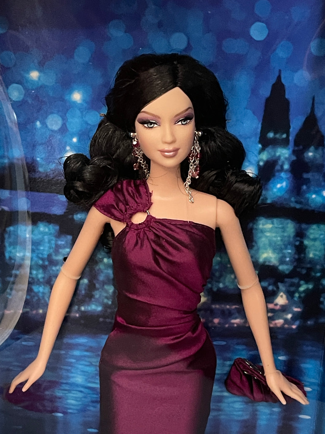 Mattel 2005 Rhapsody In New York Barbie Fan Club Doll #J0984