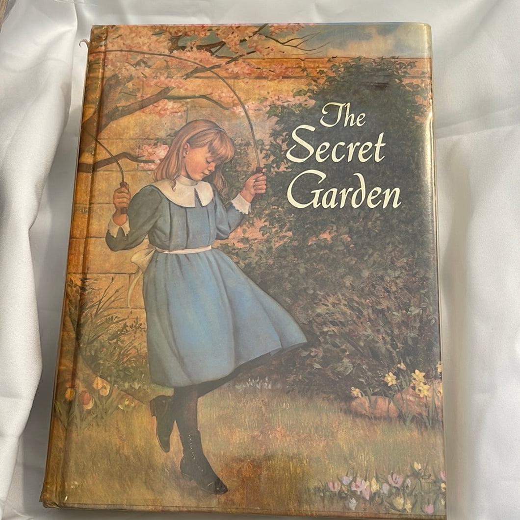The Secret Garden Hardcover Illustrated Junior Library (Pre-Owned)