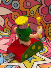 Load image into Gallery viewer, 2006 Mars M&amp;M&#39;s Collectible Mini Marching Band Train Holiday TopperGreen Majorette

