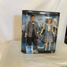 Load image into Gallery viewer, Mattel 1999 Barbie Loves Frankie Sinatra Gift Set #22953
