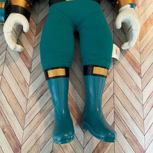 Load image into Gallery viewer, 2003 Bandai Power Rangers Ninja Storm Green Ranger Talking Plush Figure (Pre-Owned)
