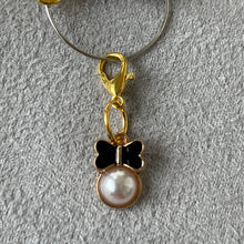 Load image into Gallery viewer, Boujee Bling Charm Collections - Crowns and Pearls Mobile Dust Plug
