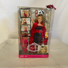 Load image into Gallery viewer, Mattel 2006 Red Carpet Glam Hilary Duff Doll #K2896
