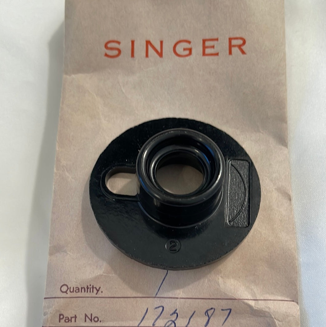 Singer Tophat Fashion Disc Cam #2 Scallop #172187 for 401 & 403 (Pre-owned)