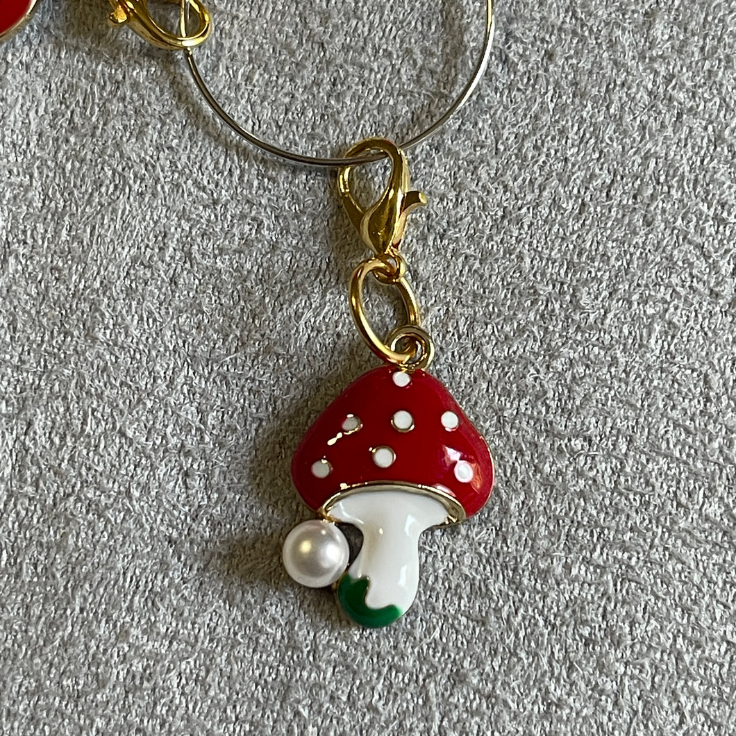 Groovy Mushroom Charms Mobile Dust Plug Backpack Zipper Pull Tag Stylish Phone Accessories for Every Vibe