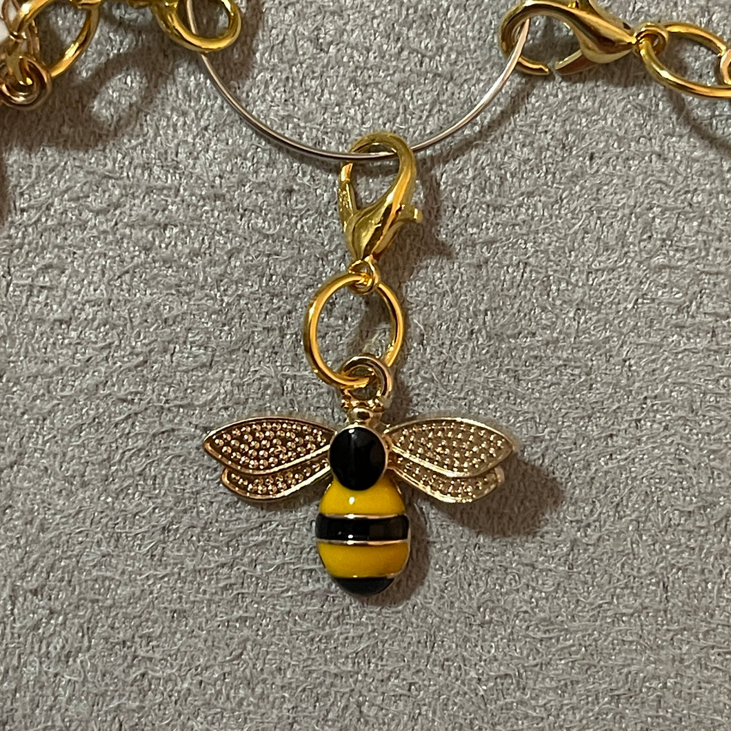 Bee & Honeycomb Charms Smartphone Mobile Dust Plug Backpack Pull Tag Interchangeable
